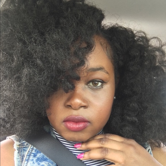 Profile Picture of Jasmine Mosley (@therealjasminem) on Poshmark