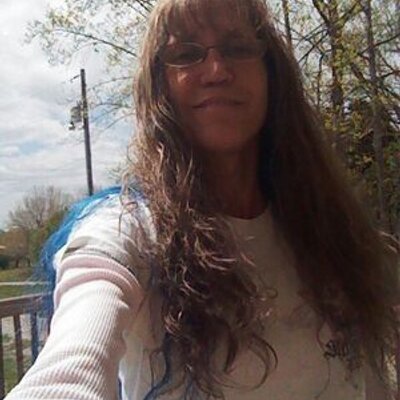 Profile Picture of Tammie Lewis (@tlewis385621) on Twitter