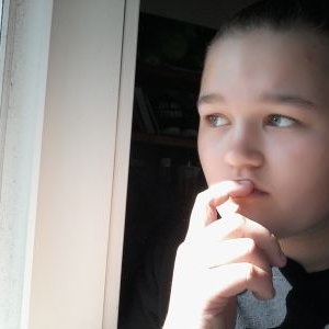 Profile Picture of Elizabeth Stroh (@strohbie6) on Twitter
