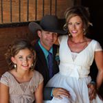 Profile Picture of Amanda Dilbone Carnes (@amandas_styling_barn) on Instagram