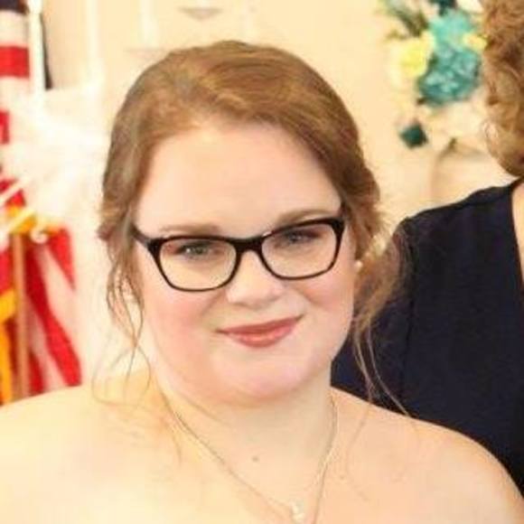 Profile Picture of Marissa Krein (@kreinm) on Poshmark