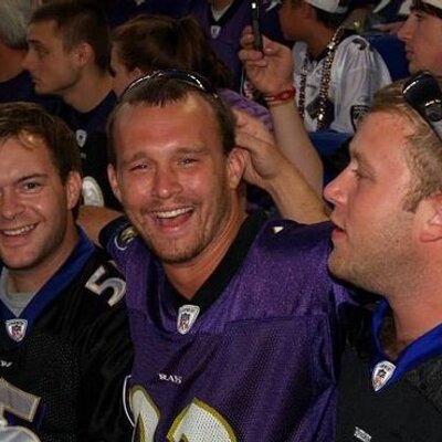 Profile Picture of Chas Carlson (@cvcarlson27) on Twitter
