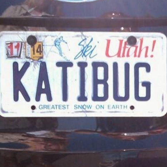 Profile Picture of Kati Hulick (@katimaepanda) on Poshmark