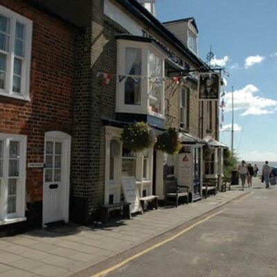 Profile Picture of Lordnelsonsouthwold (@nelsonsouthwold) on Twitter