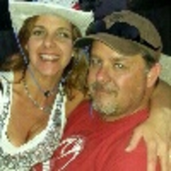 Profile Picture of Colleen Sladden (@cprincess1212) on Poshmark