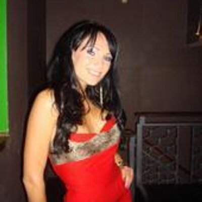 Profile Picture of Bianca Dunn (@pensiveCakes32) on Twitter