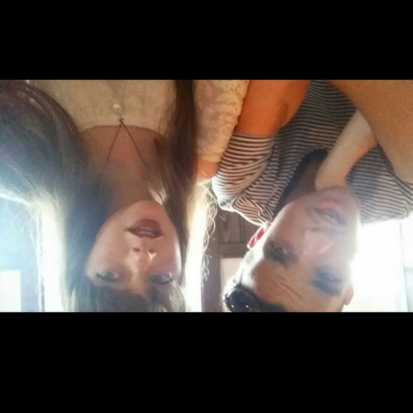 Profile Picture of Kensley Lowther (@kensleylowther) on Poshmark