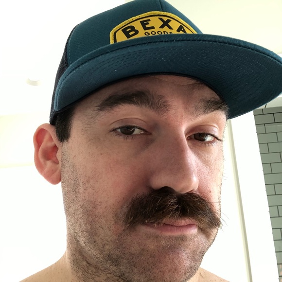 Profile Picture of Alex Boswell (@jalexboswell) on Poshmark