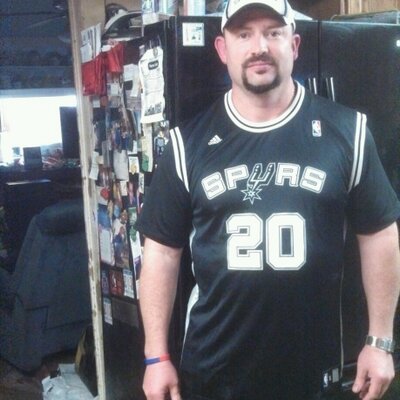 Profile Picture of Jeff McRae (@@1d1m1y) on Twitter