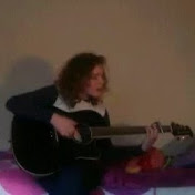 Profile Picture of Paula Aranda (@paulaaranda496) on Youtube