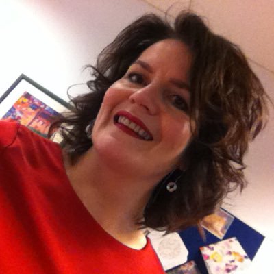 Profile Picture of Sheena Devlin (@sheenadevlin) on Twitter