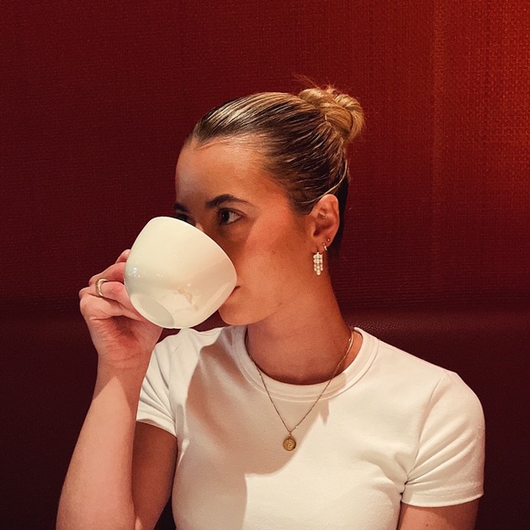 Ahna Baccala - Poshmark Profile Picture of Ahna Baccala (@abaccala) on Poshmark