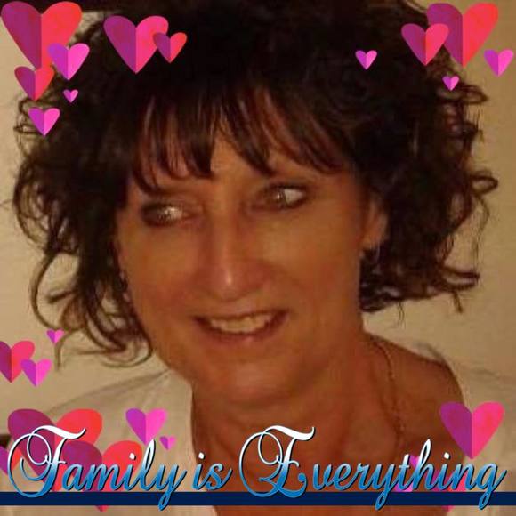 Profile Picture of Cheryl Gibbs (@cherylgibbs30) on Poshmark