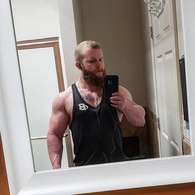 Profile Picture of Ryan  Thrower (@Throw3r) on Twitter
