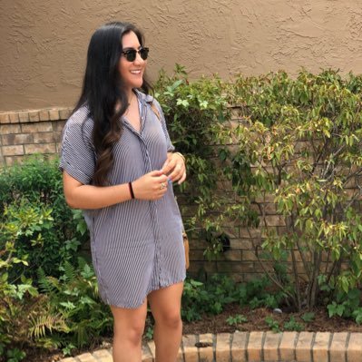 Profile Picture of Ashley Flores Charles (@_floresaa) on Twitter