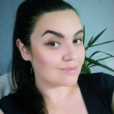 Profile Picture of Jessyka Amanda Pinter (@JessykaPinter) on Twitter