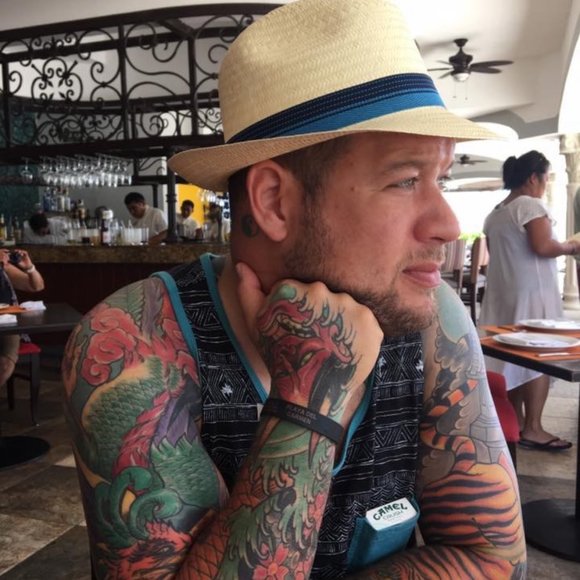Profile Picture of John Brenning (@john_brenning) on Poshmark