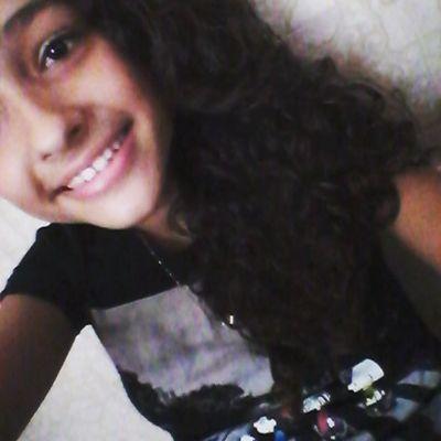Profile Picture of Julia Melo (@juliamelo158) on Twitter