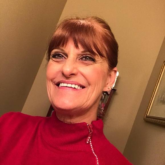 Profile Picture of Lynn Whitmarsh (@gmalynn) on Poshmark