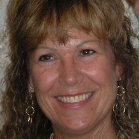 Profile Picture of Dawn Sutton (@poppies61) on Pinterest
