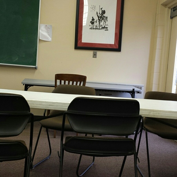 Profile Picture of Luis Arturo (@luisespinoza93) on Poshmark