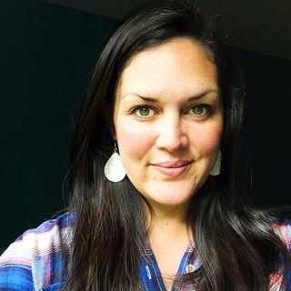 Profile Picture of Laura Bailey (@_lbailey) on Instagram