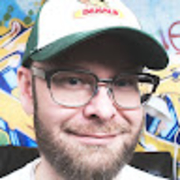 Profile Picture of Kris Read (@kdread403) on Poshmark