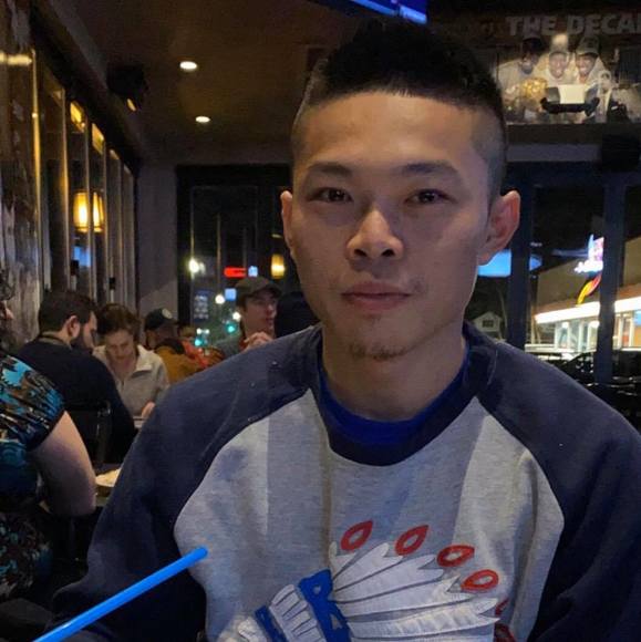 Profile Picture of Nathan Ng (@nathan_ng) on Poshmark