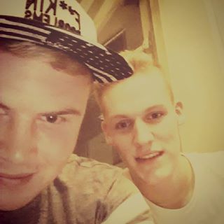 Alexander Holl - Facebook Profile Picture of Alexander Holl (@alexander.holl.98) on Facebook