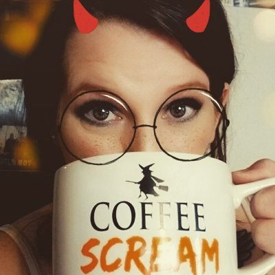 Profile Picture of Ashli Poole (@DeeMonic1) on Twitter