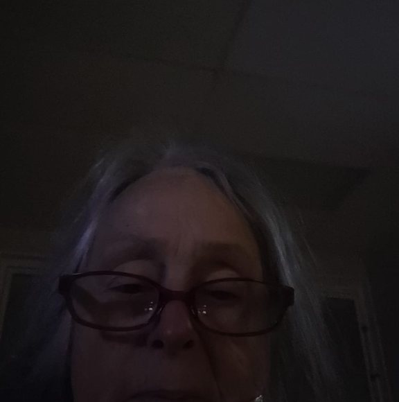 Profile Picture of Hildred Cotnoir (@diannebc2001) on Poshmark