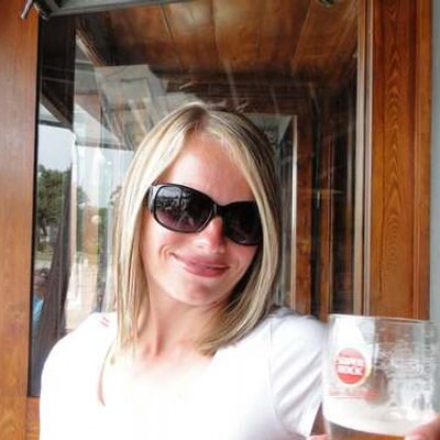 Profile Picture of Claire Sherlock (@cesherlock) on Twitter