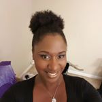 Profile Picture of Rebecca Bright (@freshtakeyoga) on Instagram