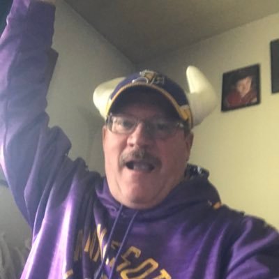 Profile Picture of Matthew Pfaff (@matthewpfaff3) on Twitter