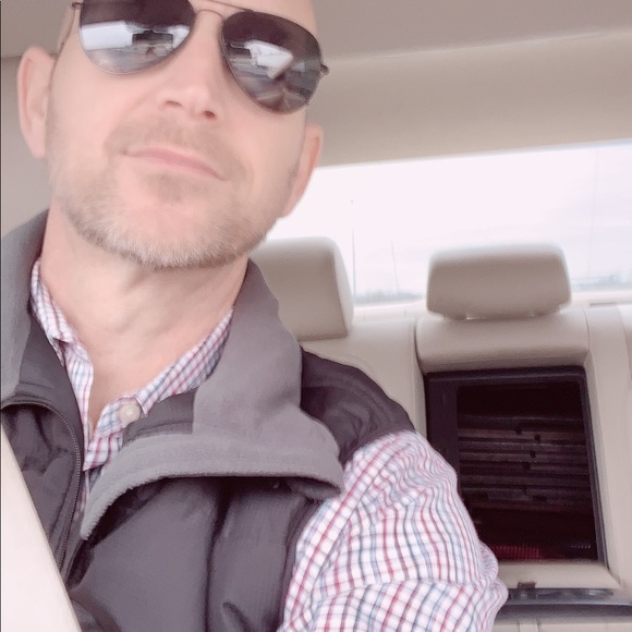 Profile Picture of Keith Hodges (@keithhodges311) on Poshmark