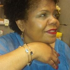 Profile Picture of Jeannette Alexander (@c94cdde8dd7b45b) on Twitter