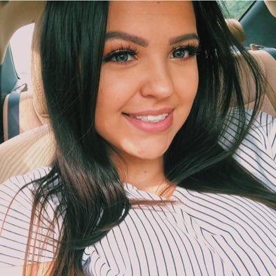 Profile Photo of Bianca Garza (@biancagarzaa) on Twitter