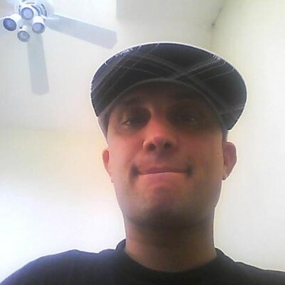 Profile Picture of Christopher Velona (@TangIsAwesome) on Twitter