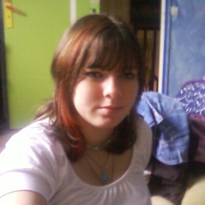 Profile Picture of Ashley Desroches (@desroches78) on Twitter