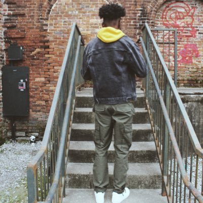 Profile Picture of Christian W (@cwalden12) on Twitter