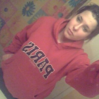 Profile Picture of Jamie Gratton (@adamtaylorsgirl) on Twitter