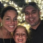 Profile Picture of Stephanie Renfrow (@steplively) on Instagram