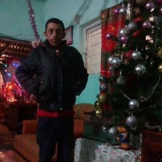 Profile Picture of Edgar Aguirre Botello (@edgar.aguirrebotello) on Facebook