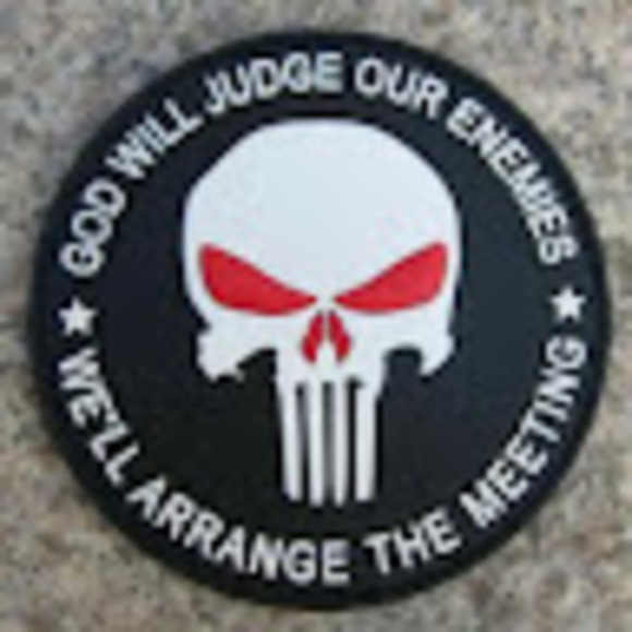 Profile Picture of Brandy Linton (@brandy_linton) on Poshmark