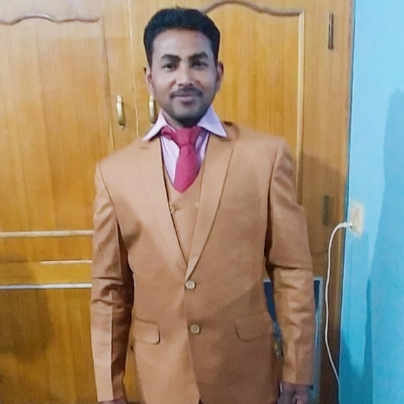 Profile Picture of Mukesh paswan Mukesh (@u769897) on Poshmark