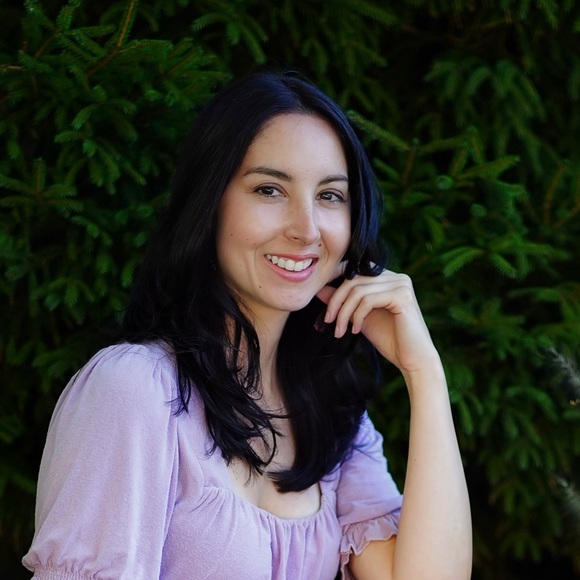 Profile Picture of Michelle Hidalgo (@mhidalgo1985) on Poshmark