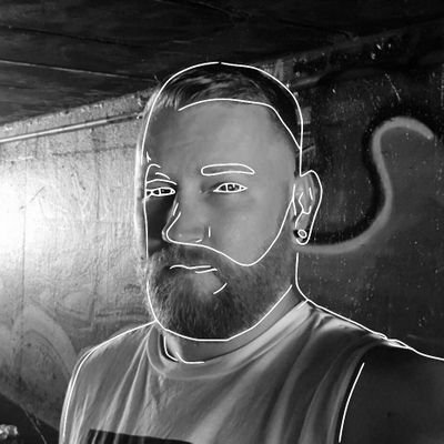 Profile Picture of Allan Malcolm (@Stewarttt) on Twitter