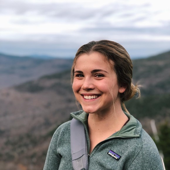 Profile Picture of Iris Wickman (@irisrosewickman) on Poshmark