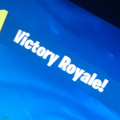 Profile Picture of Xdfhx (@aaron_bergman38) on Twitter