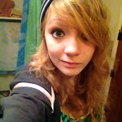 Profile Picture of Kacey Walker (@MyKacey123) on Youtube